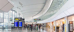 Vista del interior de la nueva terminal del aeropuerto de Valencia
